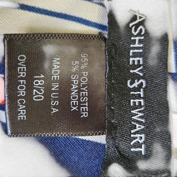 PLUZ SIZE*****Ashley Stewart Multicolor Chevron Dress - Picture 5 of 5